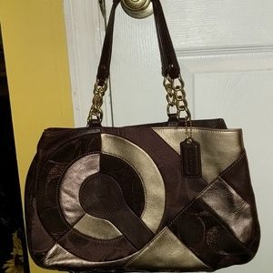 Rare Coach Signature Maggie Mia